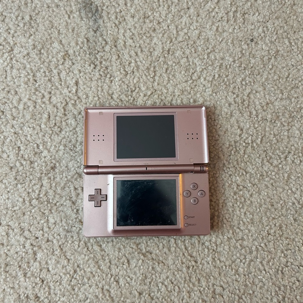 rose gold nintendo ds lite